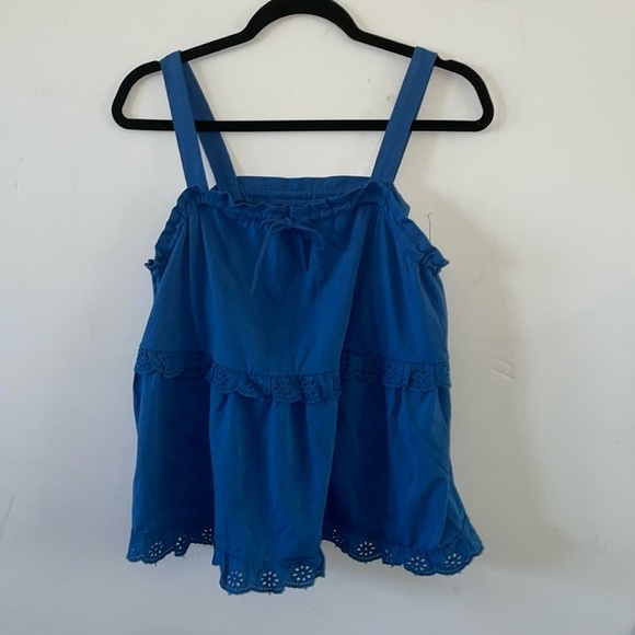Crown & Ivy Size Small - Picture 1 of 4